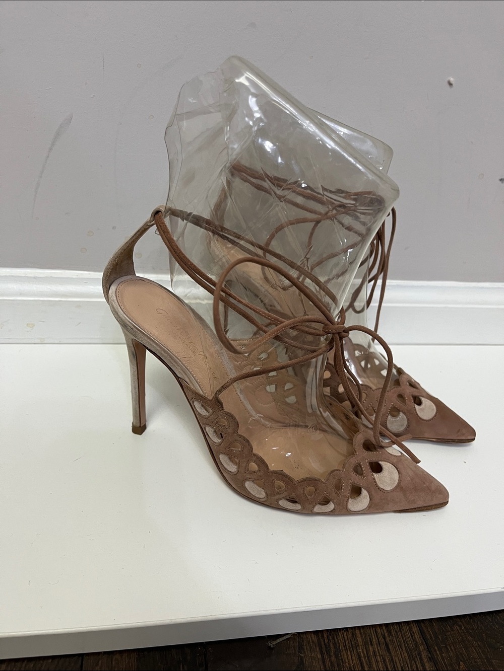 Gianvito Rossi Lace-Up Scalloped Pointed-Toe Heels